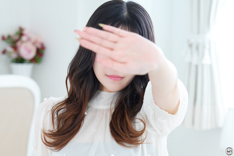 横浜風俗デリヘル 新人・真由(まゆ) 写真