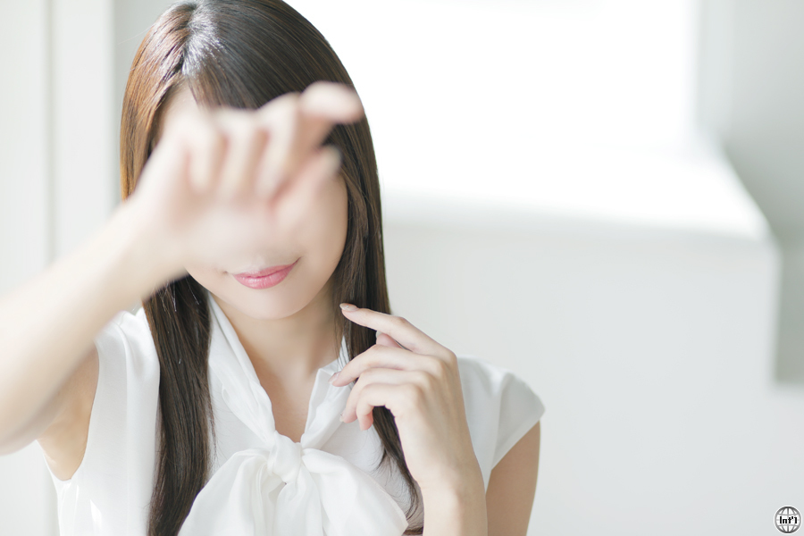 横浜風俗デリヘル 新人・麻理(まり) 写真